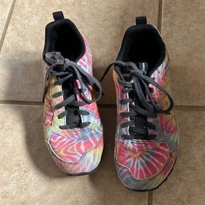 Merrell women’s Tie-Dye Sneakers size 8